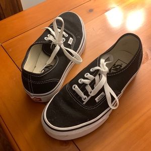 Vans 🤍🖤❤️‍🔥